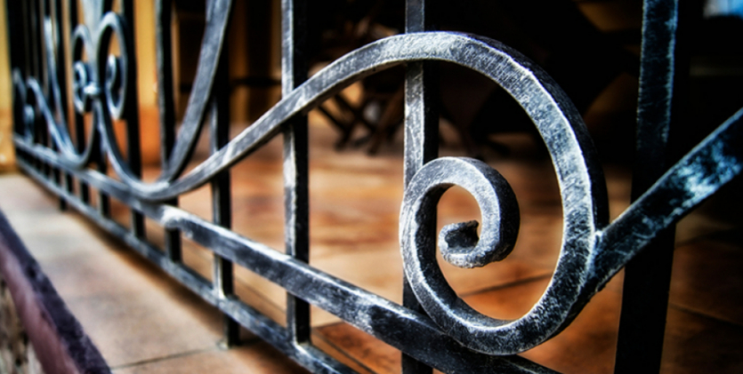 Za&scaron;čita kovin s pokrivnimi premazi Tessarol